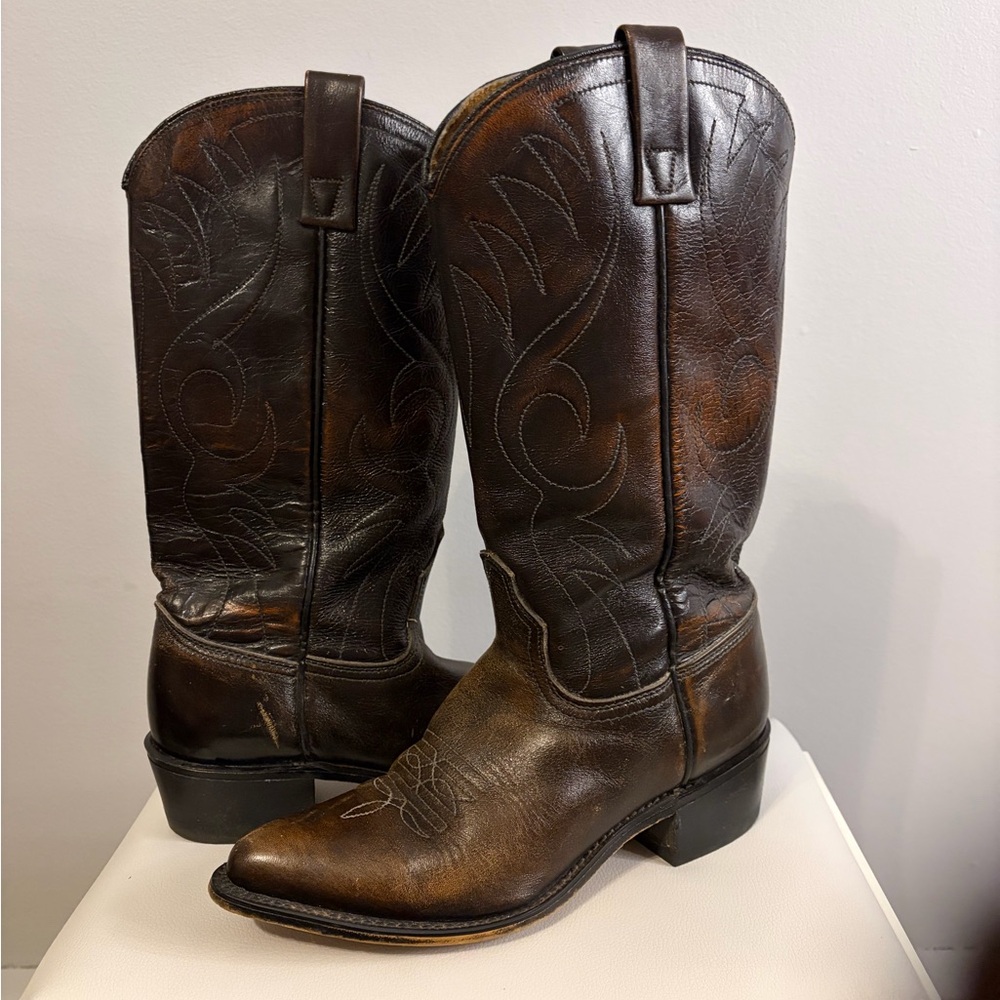Vintage acme cowboy boots